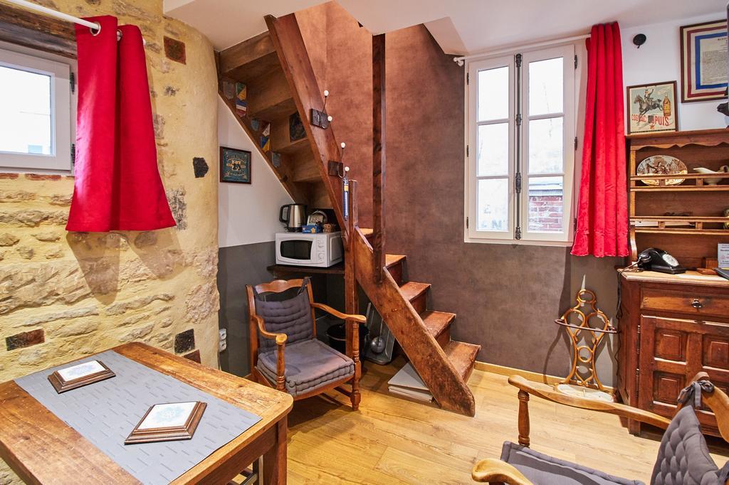 La Plus Petite Maison De France Bayeux Zimmer foto